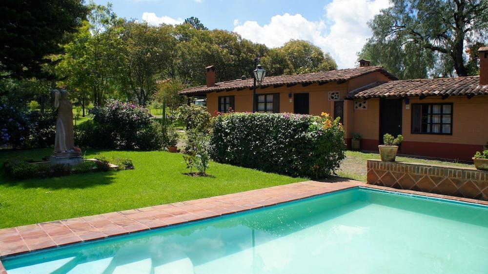 Villa Patzcuaro Garden Hotel Esterno foto
